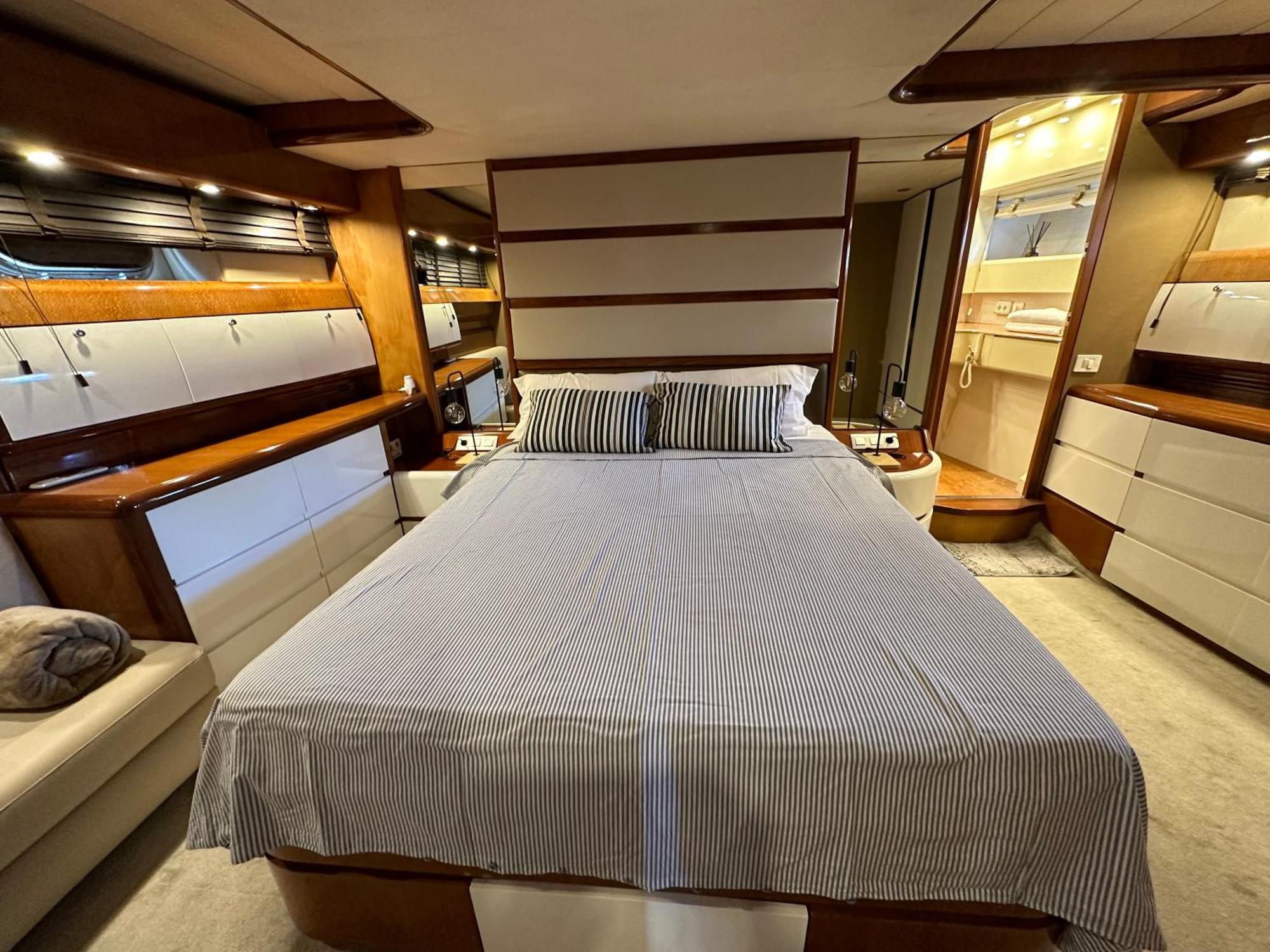 Yacht 20Metros 호텔 산트 아드리아 데 베소스 외부 사진