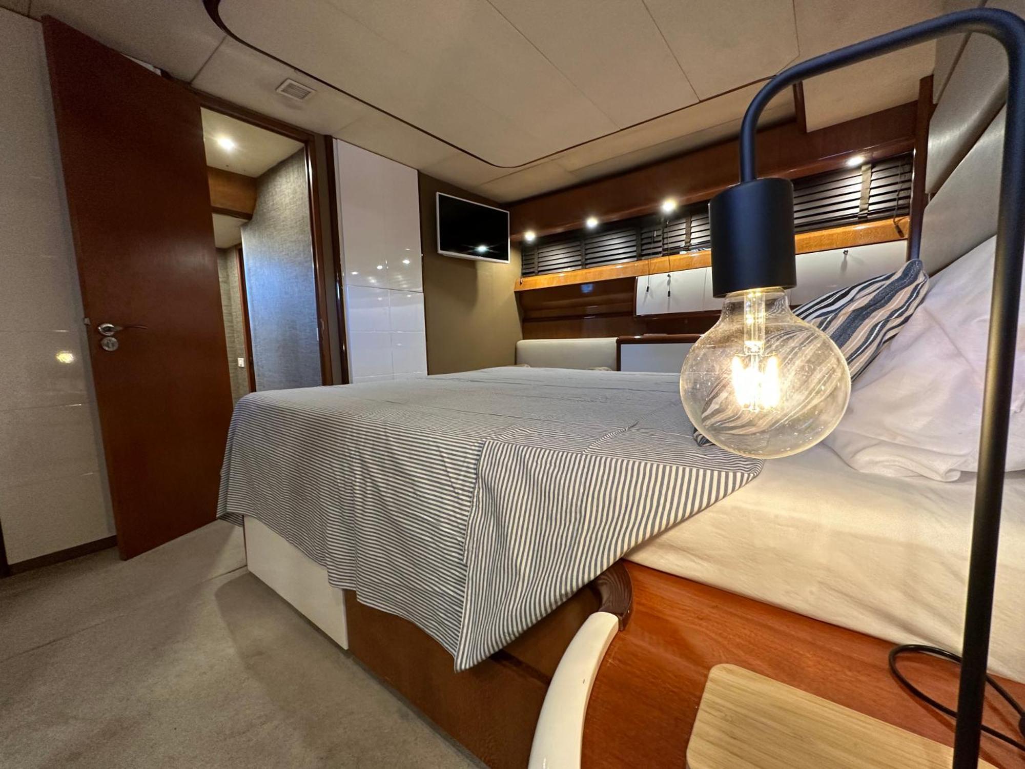 Yacht 20Metros 호텔 산트 아드리아 데 베소스 외부 사진