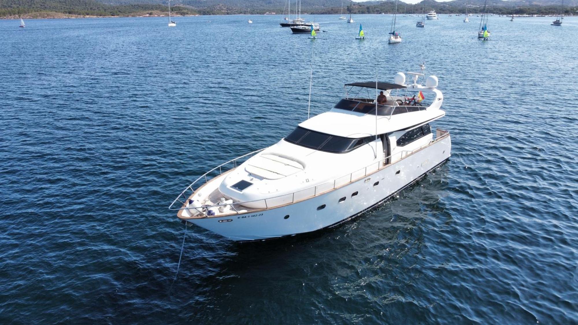 Yacht 20Metros 호텔 산트 아드리아 데 베소스 외부 사진